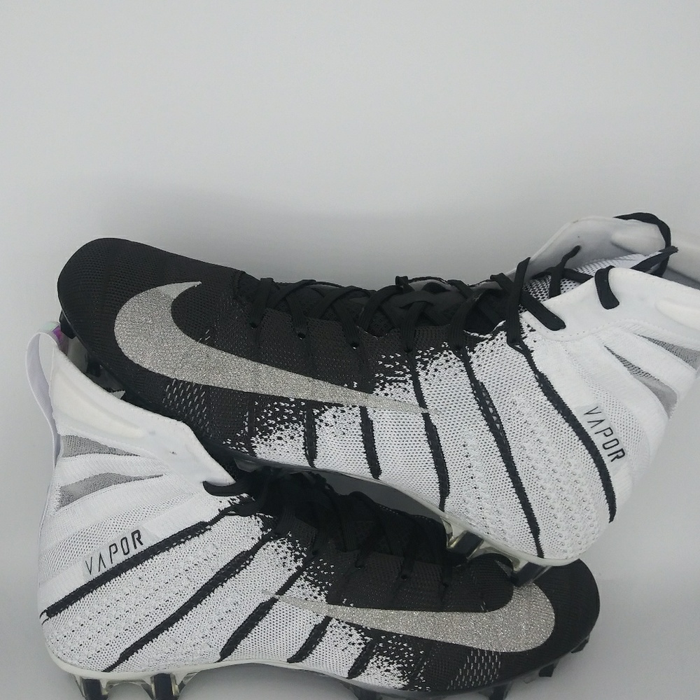 💣NEW MEN'S NIKE VAPOR UNTOUCHABLE ELITE CLEATS💣